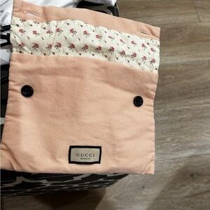 Gucci Beauty Peach Cosmetic Bag